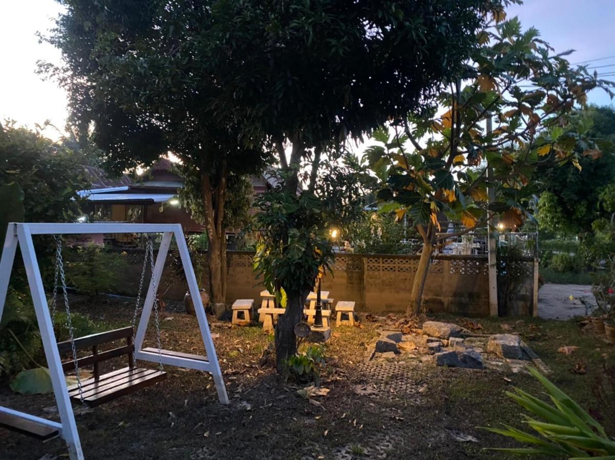 Romyen House Hotel Ban Nong Nam Khan Luaran gambar