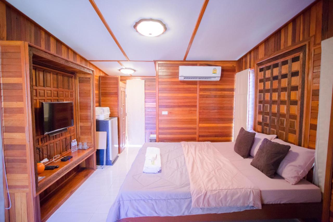 Romyen House Hotel Ban Nong Nam Khan Luaran gambar