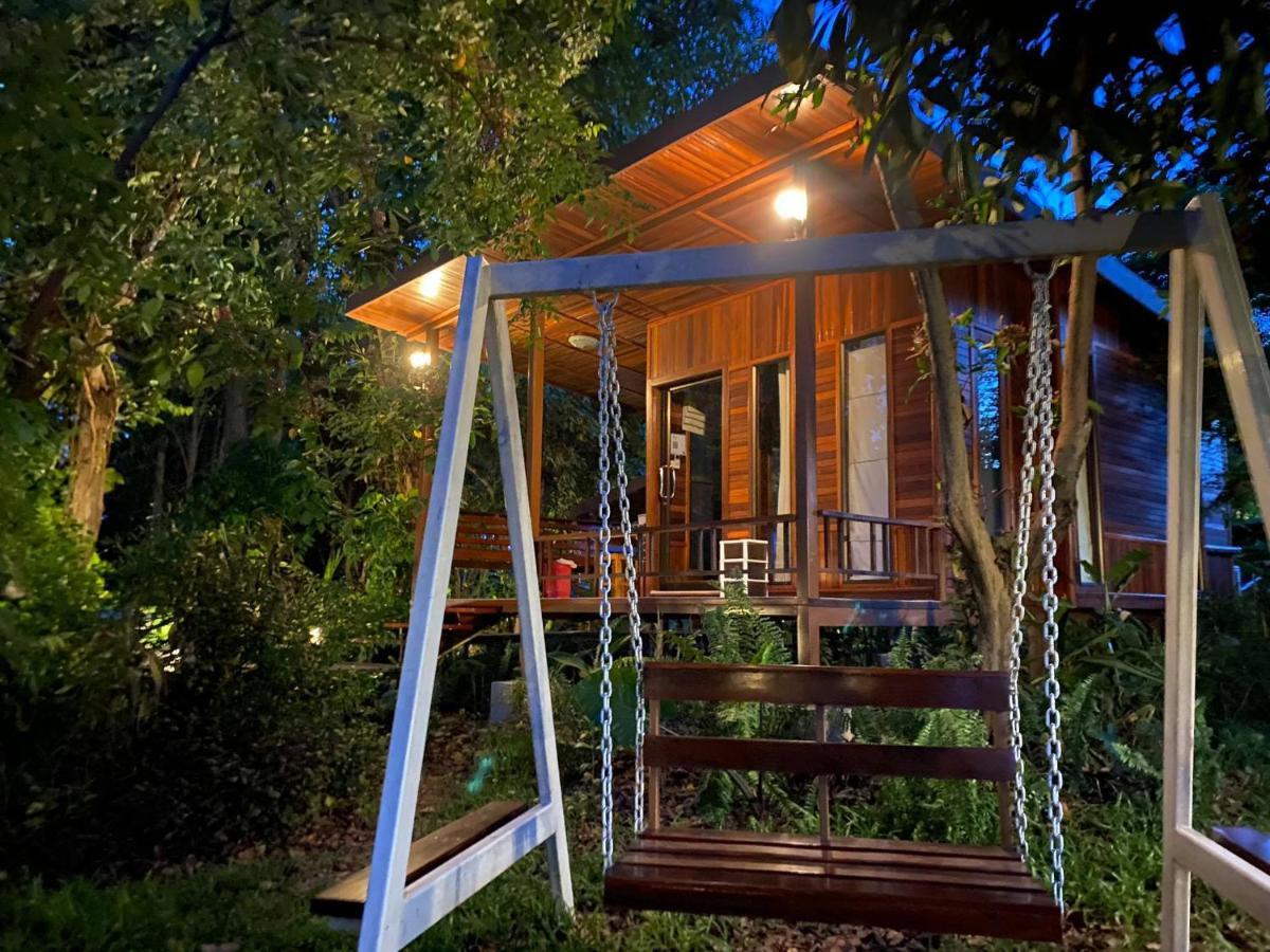 Romyen House Hotel Ban Nong Nam Khan Luaran gambar