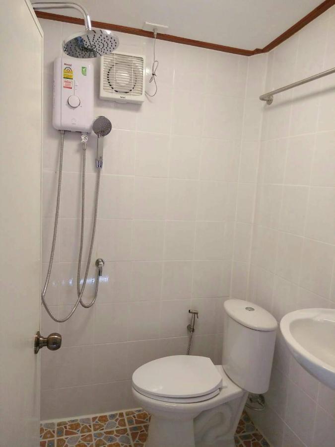 Romyen House Hotel Ban Nong Nam Khan Luaran gambar