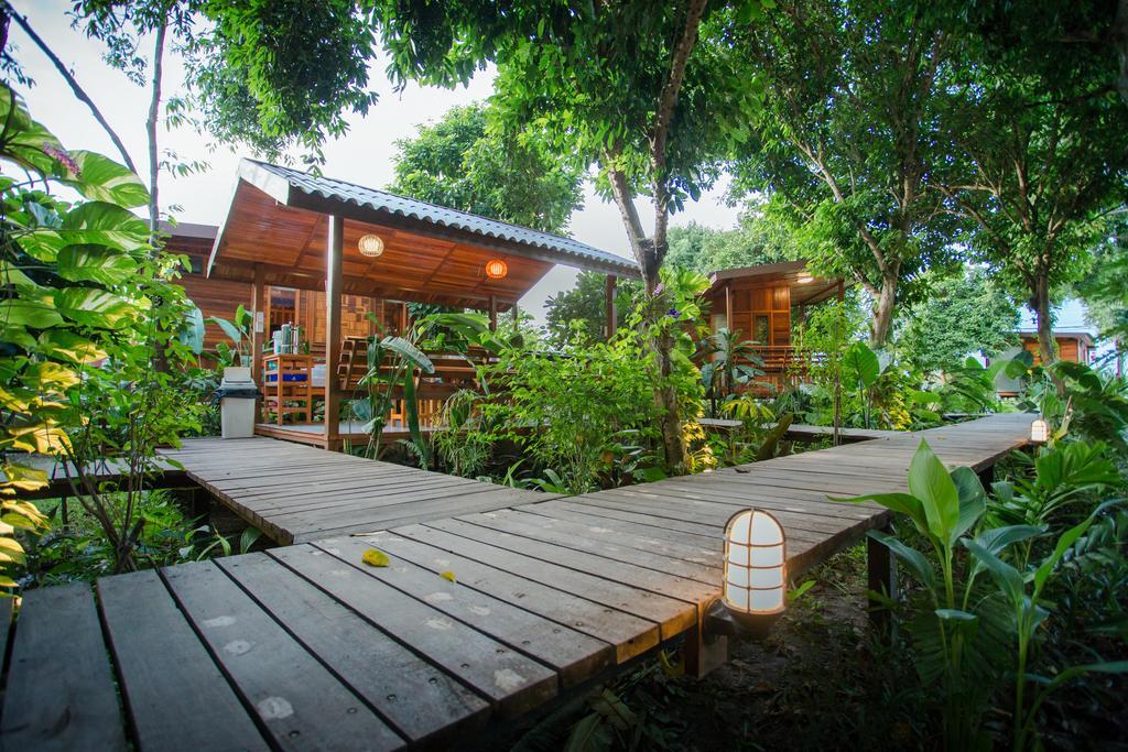 Romyen House Hotel Ban Nong Nam Khan Luaran gambar