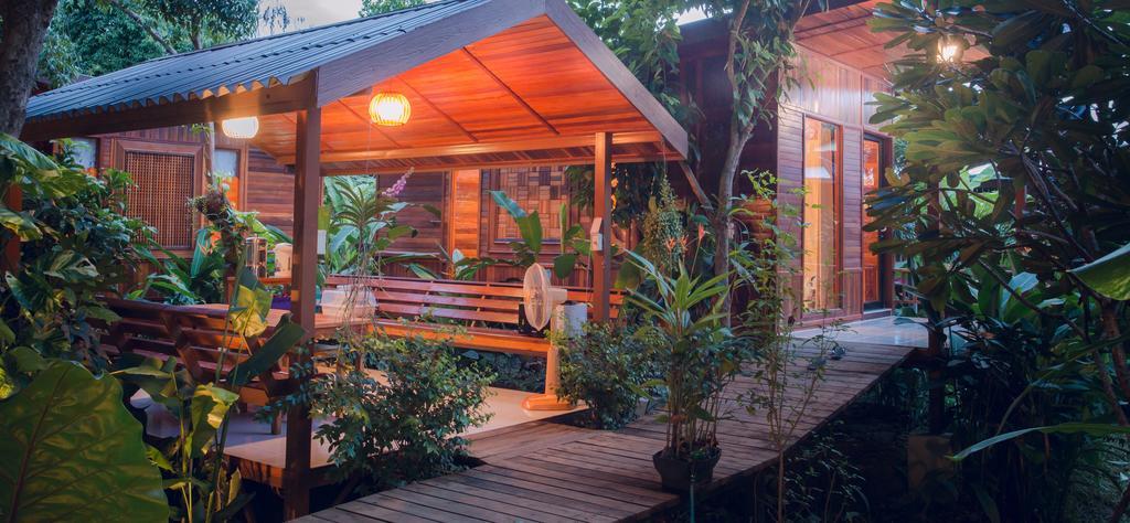 Romyen House Hotel Ban Nong Nam Khan Luaran gambar
